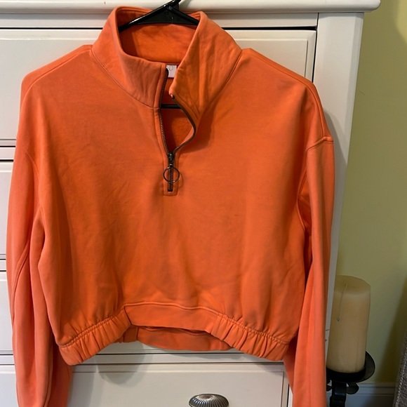 Abound Women's Cropped Orange Pullover Sweatshirt 1/4 Zip Size Small Athleisure - Picture 1 of 6